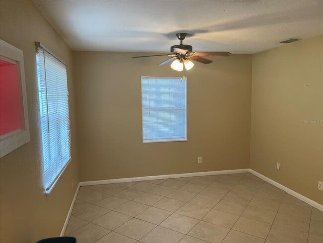 Building Photo - 4618 20th Ave S