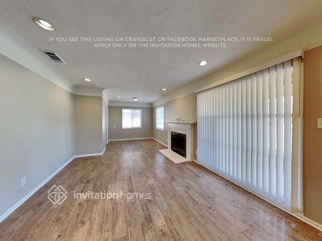 Foto del edificio - 1235 Oakhurst Dr