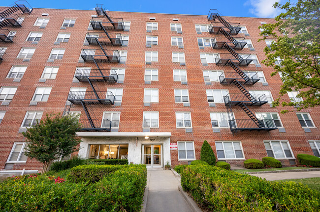 Foto del edificio - Silver Lake Apartments