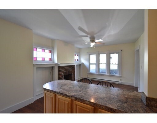 Foto del edificio - 272 Greenwood St