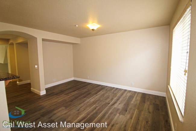 Foto del edificio - 3 br, 2.5 bath House - 306 Vista Roma Way