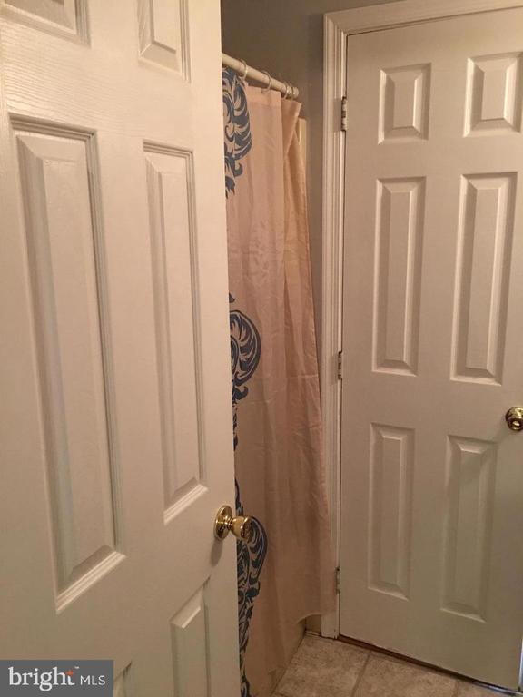 Foto del edificio - 17 Cambridge Ln