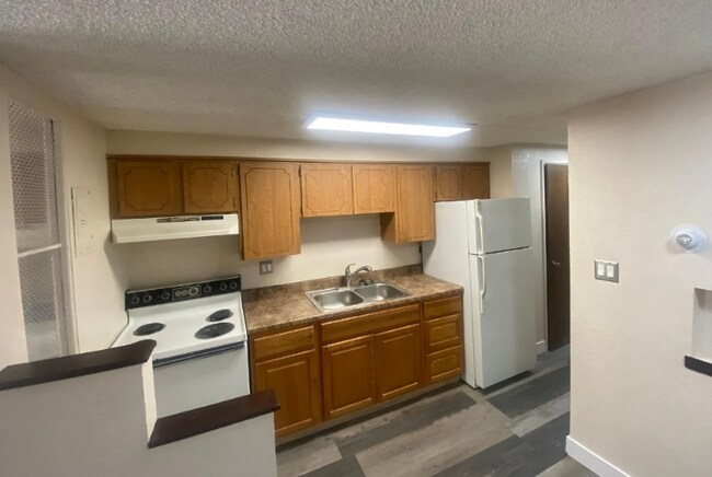 Foto del edificio - 3300 S Clarkson St