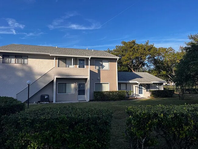 Foto del edificio - 2784 Curry Ford Rd