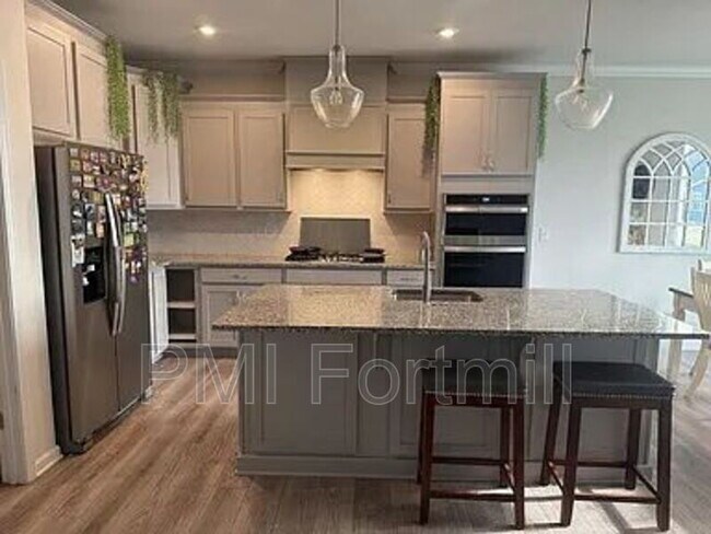 Foto del edificio - 1714 Woodend Dr