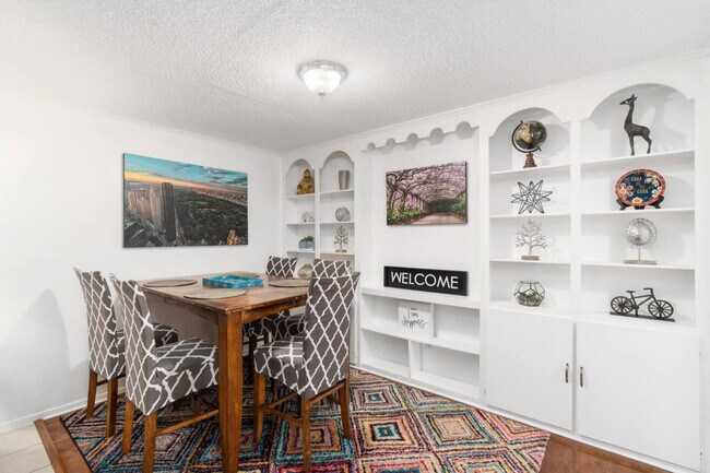 Foto del edificio - 2490 SW 14th Dr