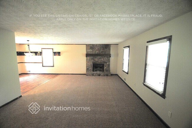 Building Photo - 266 Farm Ridge Dr NE