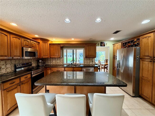 Foto del edificio - 2865 Begonia Way