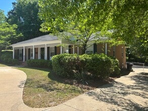 Building Photo - 1513 Raeford Rd