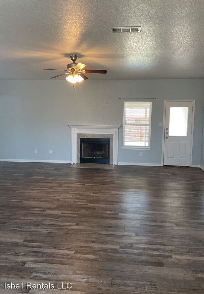 Foto del edificio - 4 br, 2 bath House - 4504 The Searchers Drive