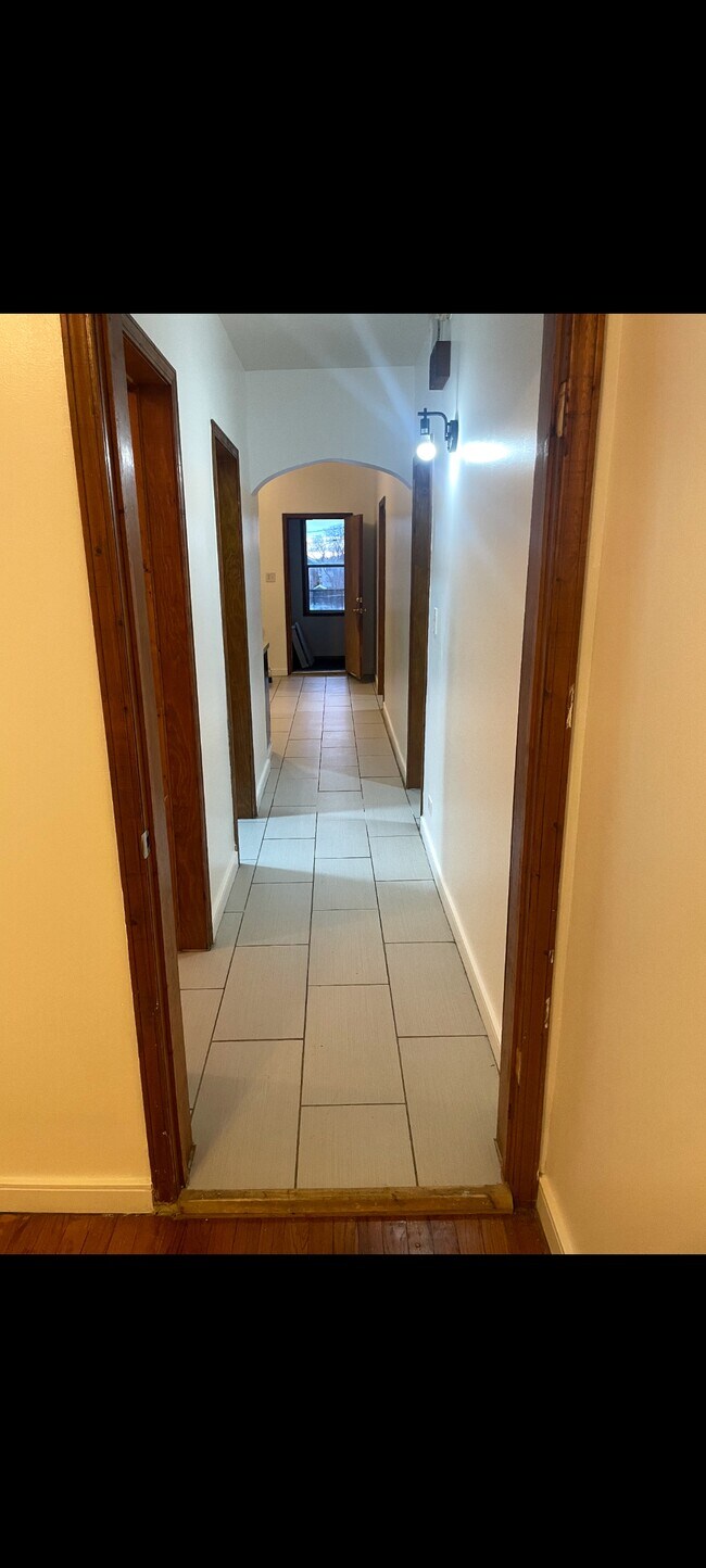 Foto del edificio - 8346 S Mackinaw Ave