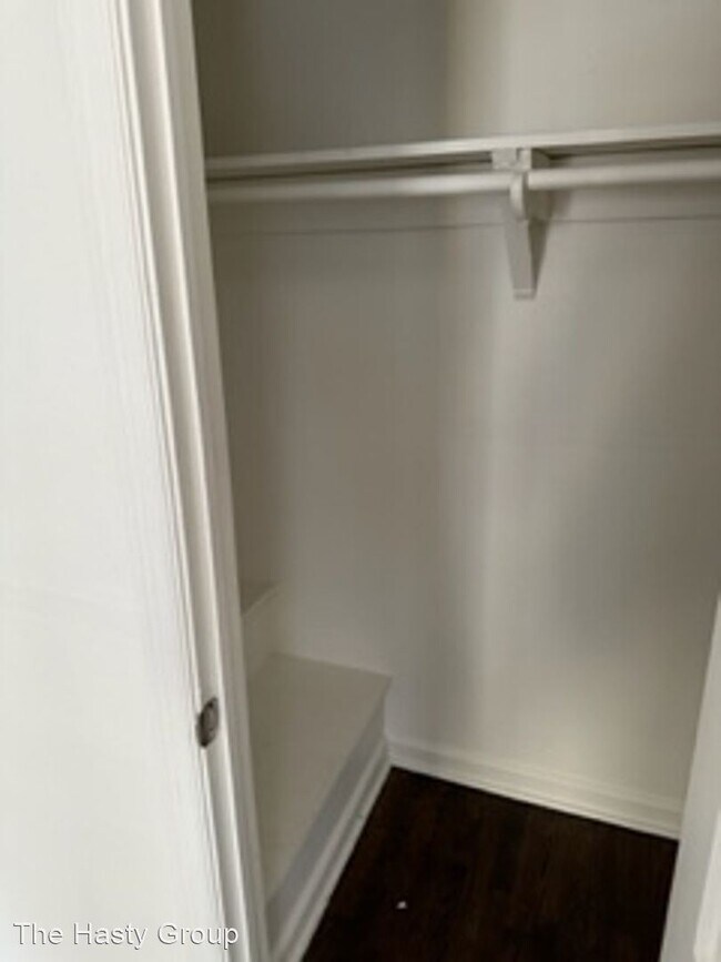 Foto del edificio - 2 br, 1 bath House - 5423 Swope Parkway