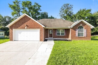Building Photo - 519 Sanders Dr