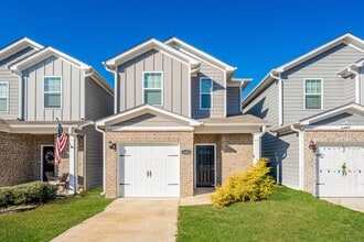 Building Photo - 6483 Rainbow Row