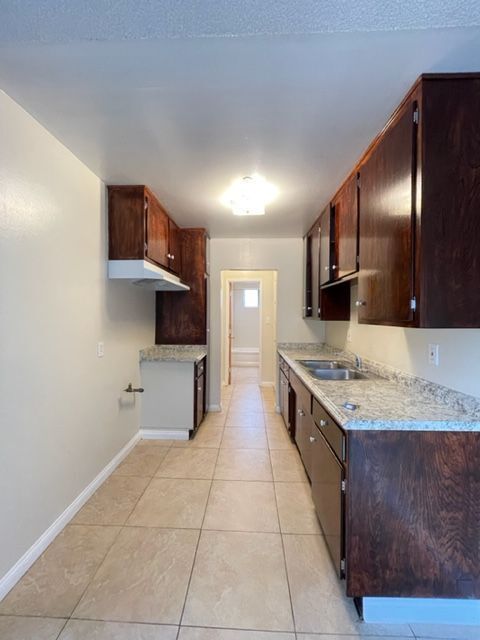 Foto del edificio - 11411 Magnolia St