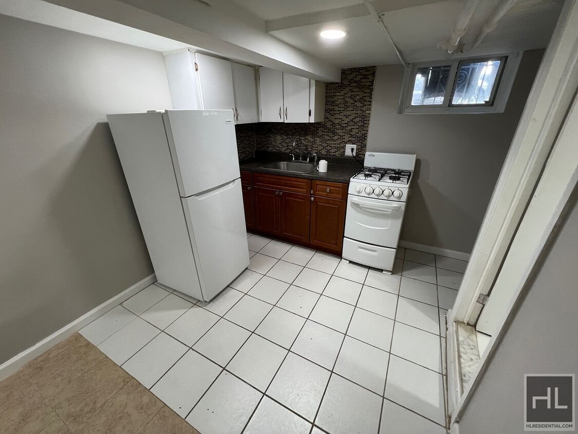 107-45-107124 124th St Unit BASEMENT, Queens, NY 11419 | Apartments.com