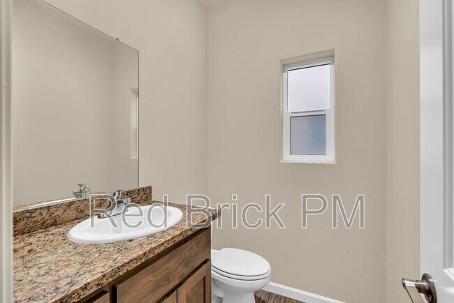 Foto del edificio - 3665 Venice Ave