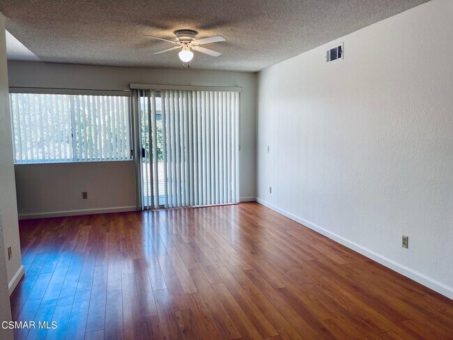 Building Photo - 6376 Calle Bodega
