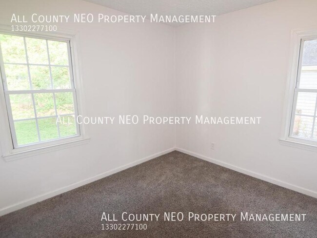 Building Photo - Beautiful Cape Cod available now!
