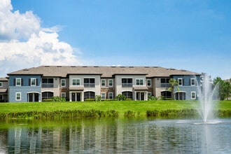 Building Photo - MAA Hampton Preserve
