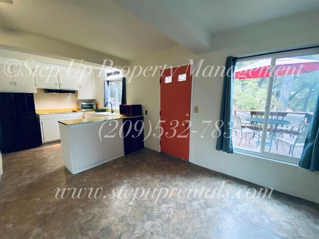 Foto del edificio - Private and Spacious Studio Near Downtown Sonora