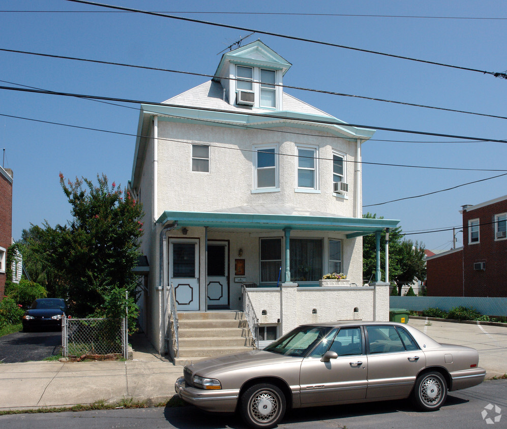 Building Photo - 355 Prospect Ave