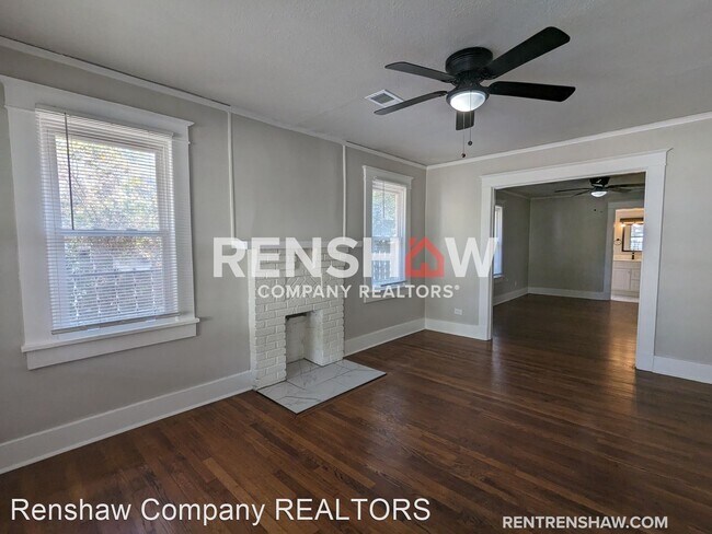 Building Photo - 2 br, 1 bath House - 3589 Faxon Ave