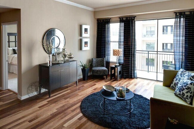 Foto del edificio - 1505 Elm St