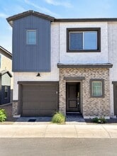 Building Photo - 2831 W Eagle Talon Trl