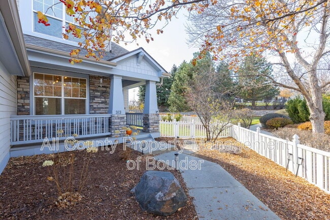 Photo - 313 Caribou Pass Cir House