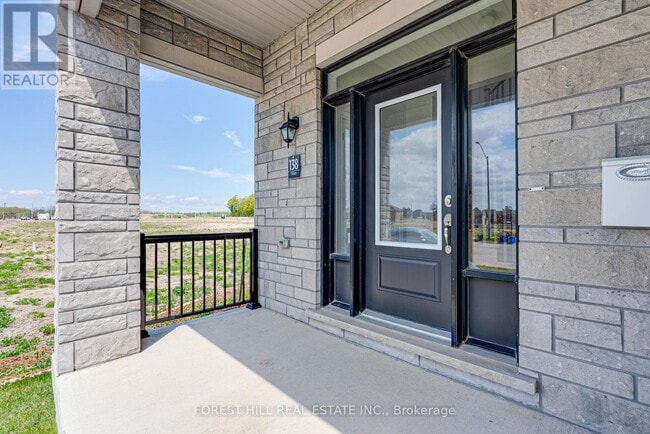 Building Photo - 138 Terry Fox Dr