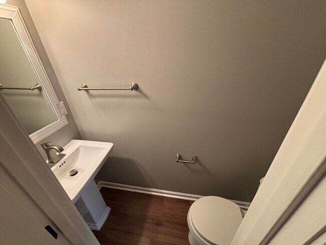 Foto del edificio - 575 El Paseo Pl