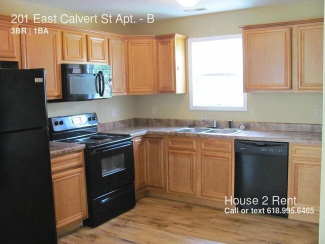 Building Photo - 201 E Calvert St