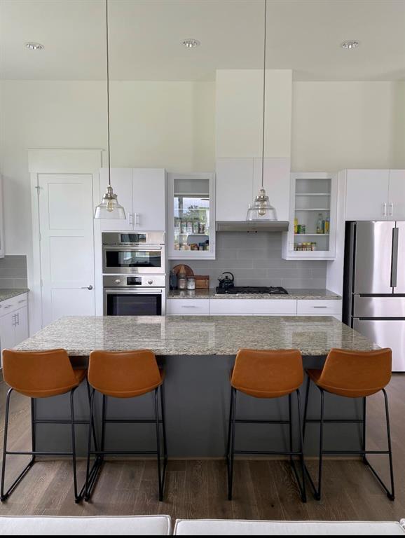 Foto del edificio - 9807 Glen Falls Ln