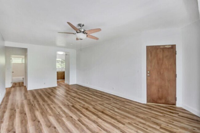Building Photo - 44-110-110 Ikeanani Dr