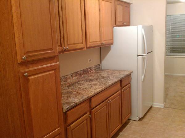 Foto principal - 2800 Mitchell Dr