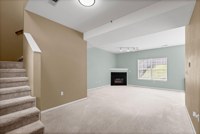 Building Photo - 5362 E Trikalla Dr