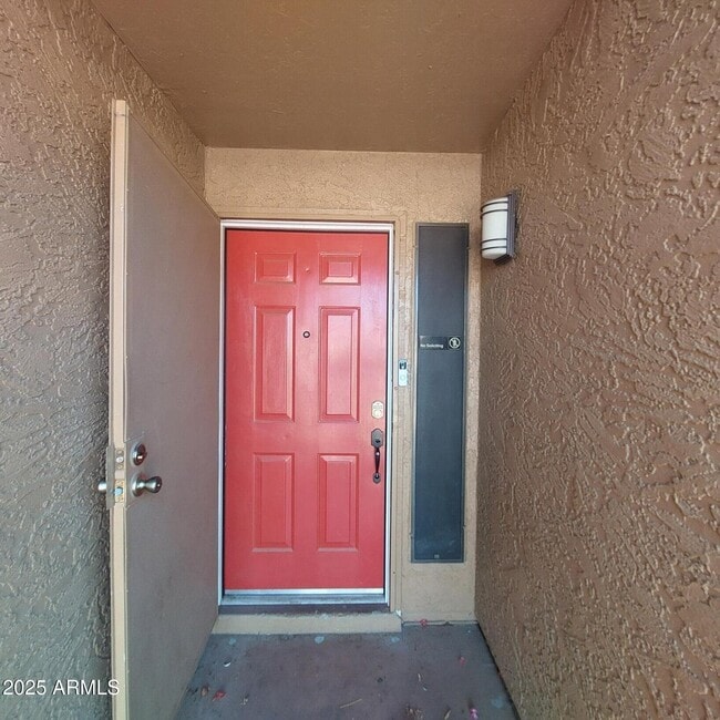 Building Photo - 14076 N 26th Ave