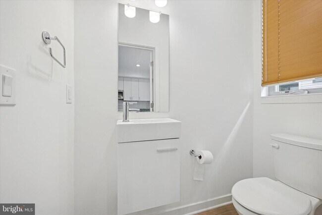 Foto del edificio - 3109 Riseview Ln
