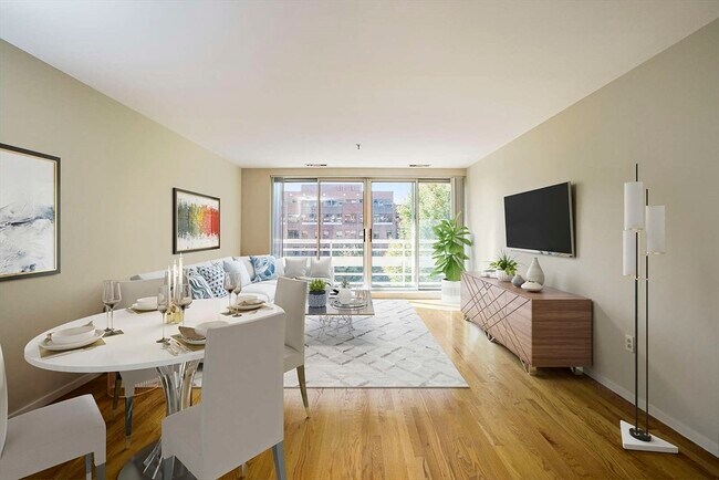 Foto del edificio - 4 Canal Park