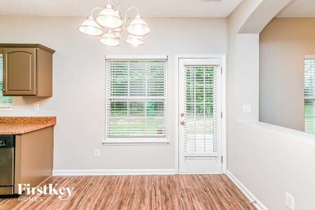 Building Photo - 6708 Pine Branch Ct