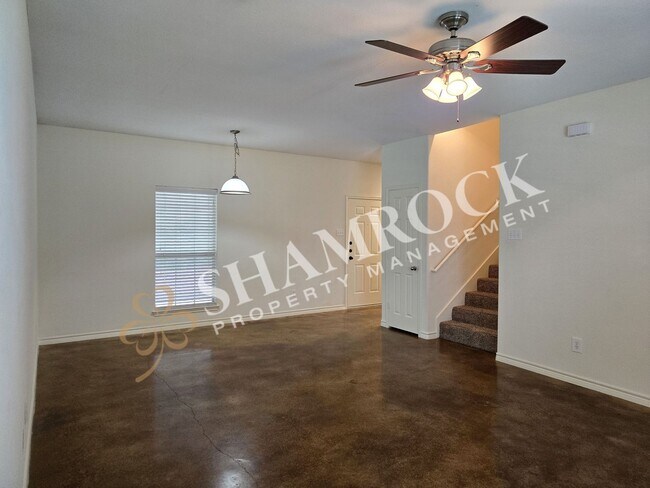 Foto del edificio - Chambers Creek Condos