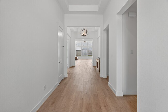Building Photo - 9745 Roaring River Fls Ln