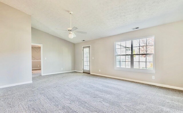 Foto del edificio - 2905 Timber Park Dr