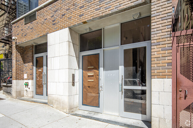 Building Entrance - 703 W 171st St