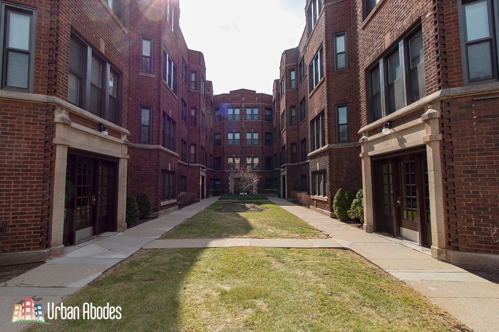 537 W Aldine Ave, Chicago, IL 60657 Apartments in Chicago, IL