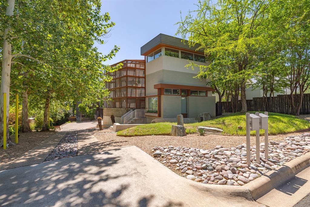 Foto principal - 2801 Oak Crest Ave