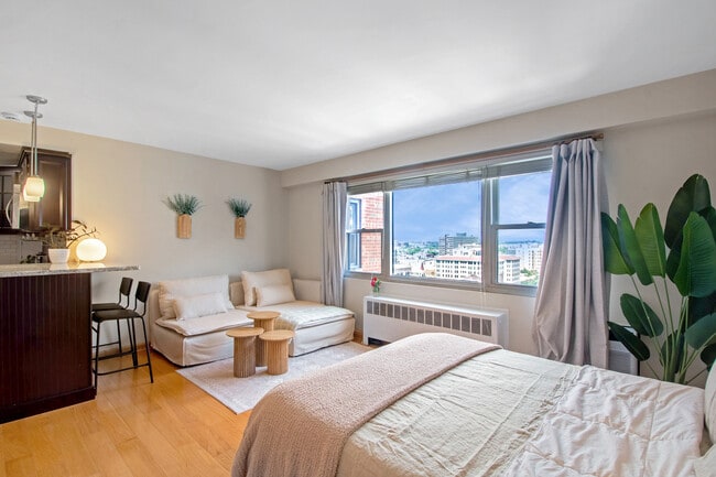 Foto del edificio - 2909 N Sheridan Rd