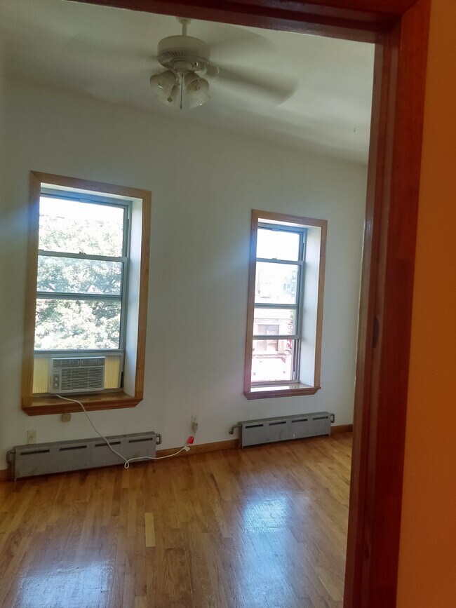 Building Photo - 778 Washington Ave