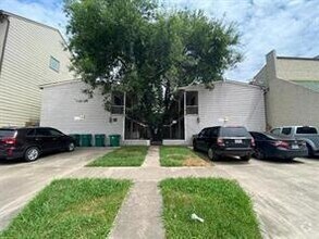 Building Photo - 205 Avondale St